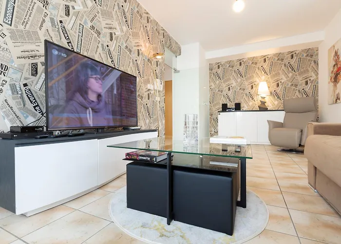 Vittoria Apartment *